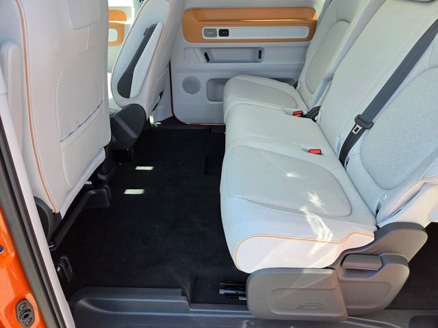 New 2025 Volkswagen ID. Buzz 1st Edition image 8