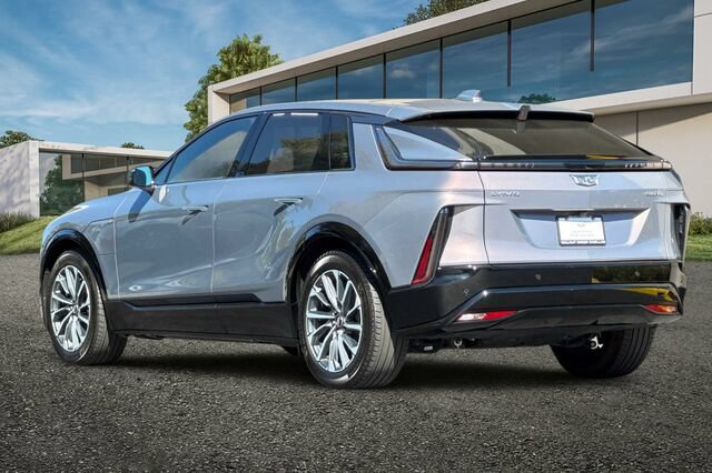 Certified 2024 Cadillac Lyriq Sport w/ LPO, Floor Liner Package AWD/4WD image 6