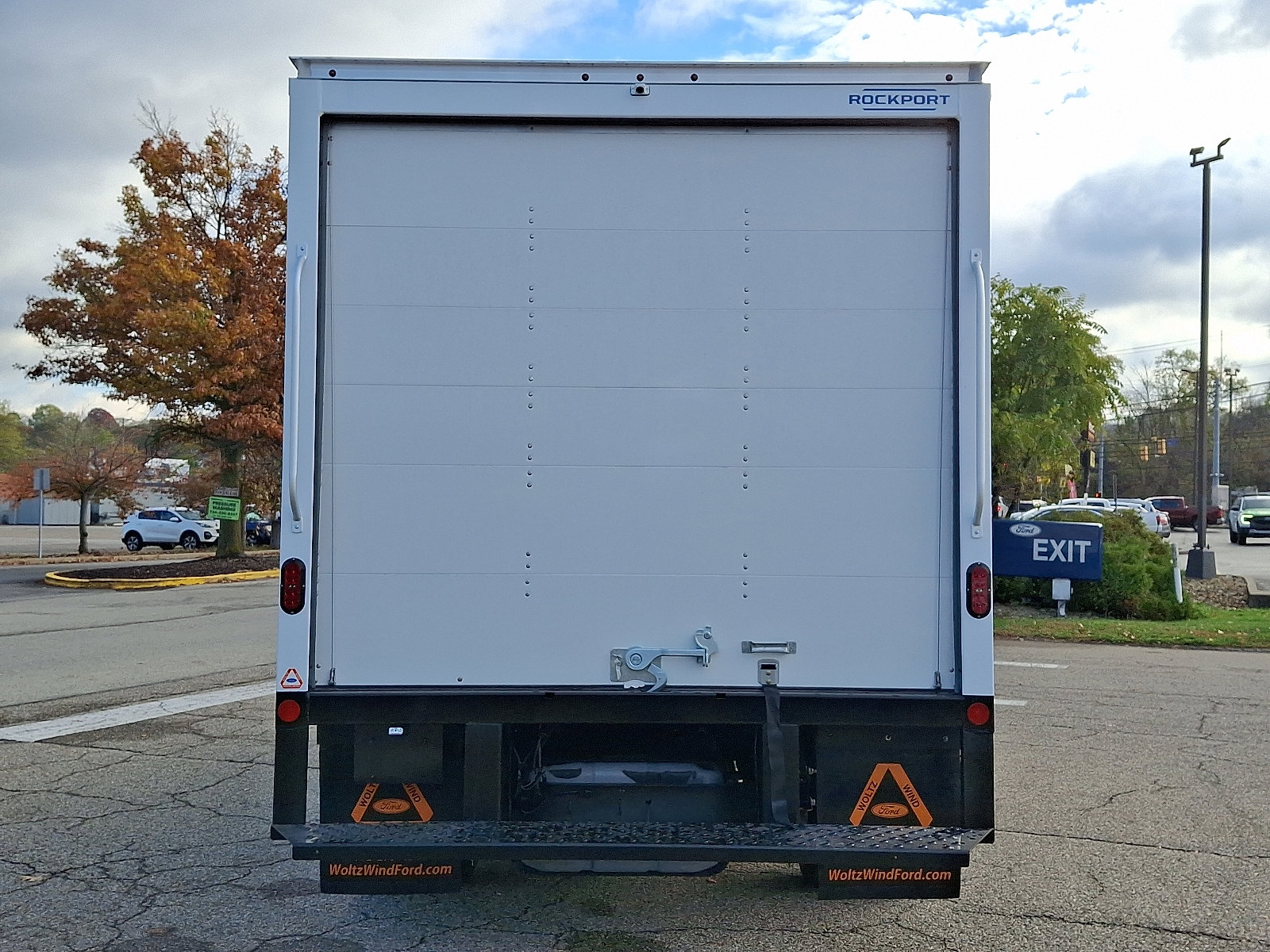 New 2026 Ford E-350 and Econoline 350 Super Duty w/ Power Equipment Group image 5