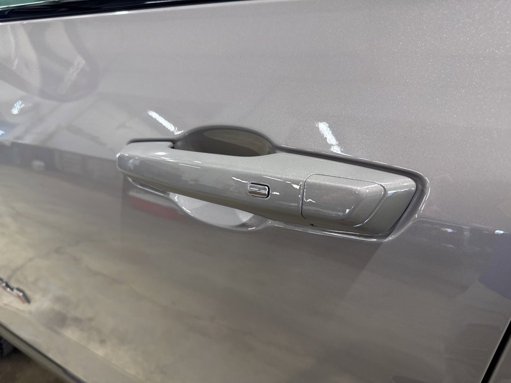 New 2026 GMC Terrain AT4 w/ Convenience Package III image 14