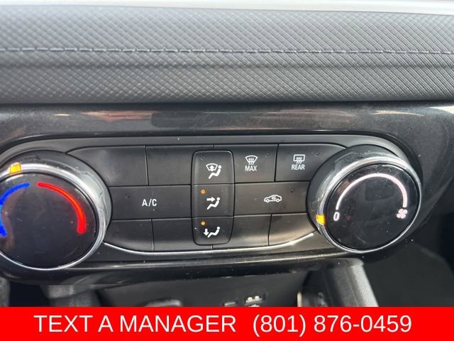 Used 2025 Chevrolet TrailBlazer LT AWD/4WD image 21