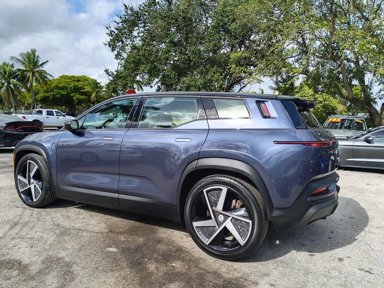 Used 2023 Fisker Ocean Ultra image 5