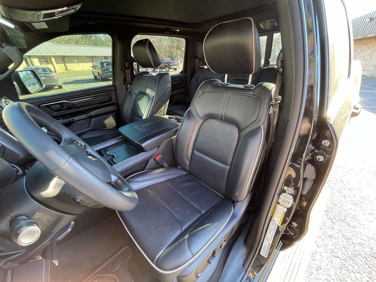 Used 2024 RAM 1500 Limited image 9