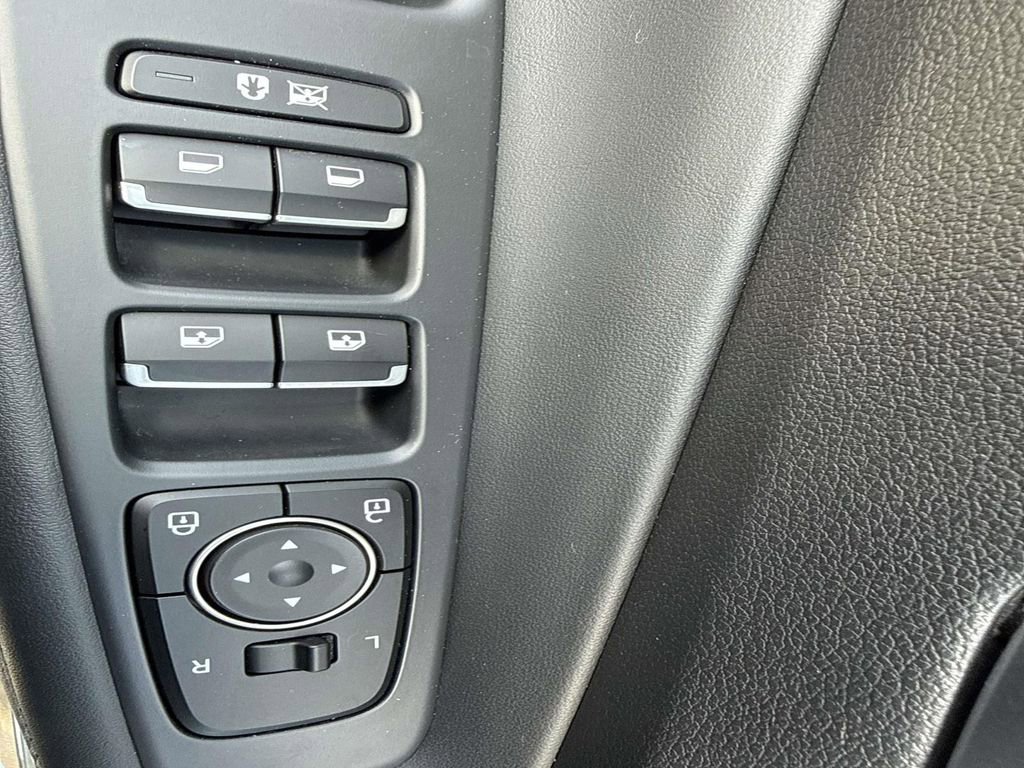 Used 2020 Hyundai Santa Fe Limited w/ Cargo Package FWD image 19