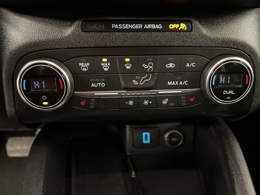 Certified 2020 Ford Escape Titanium image 14