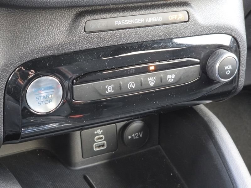 Used 2024 Ford Escape ST-Line w/ Tech Pack #1 FWD image 24