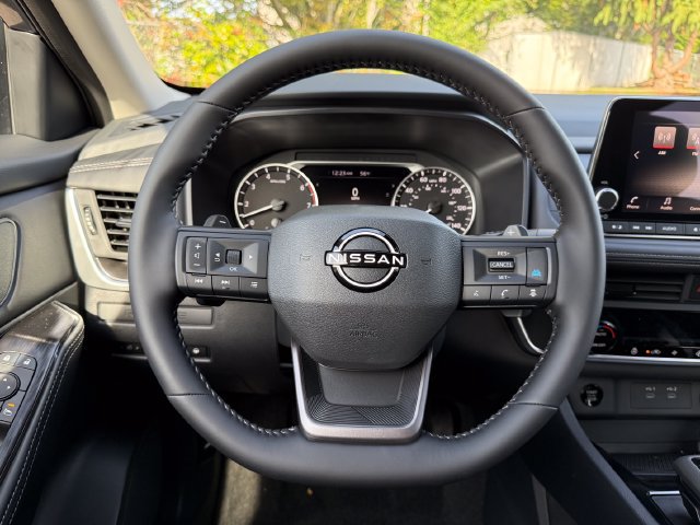 New 2026 Nissan Rogue Dark Armor AWD/4WD image 18