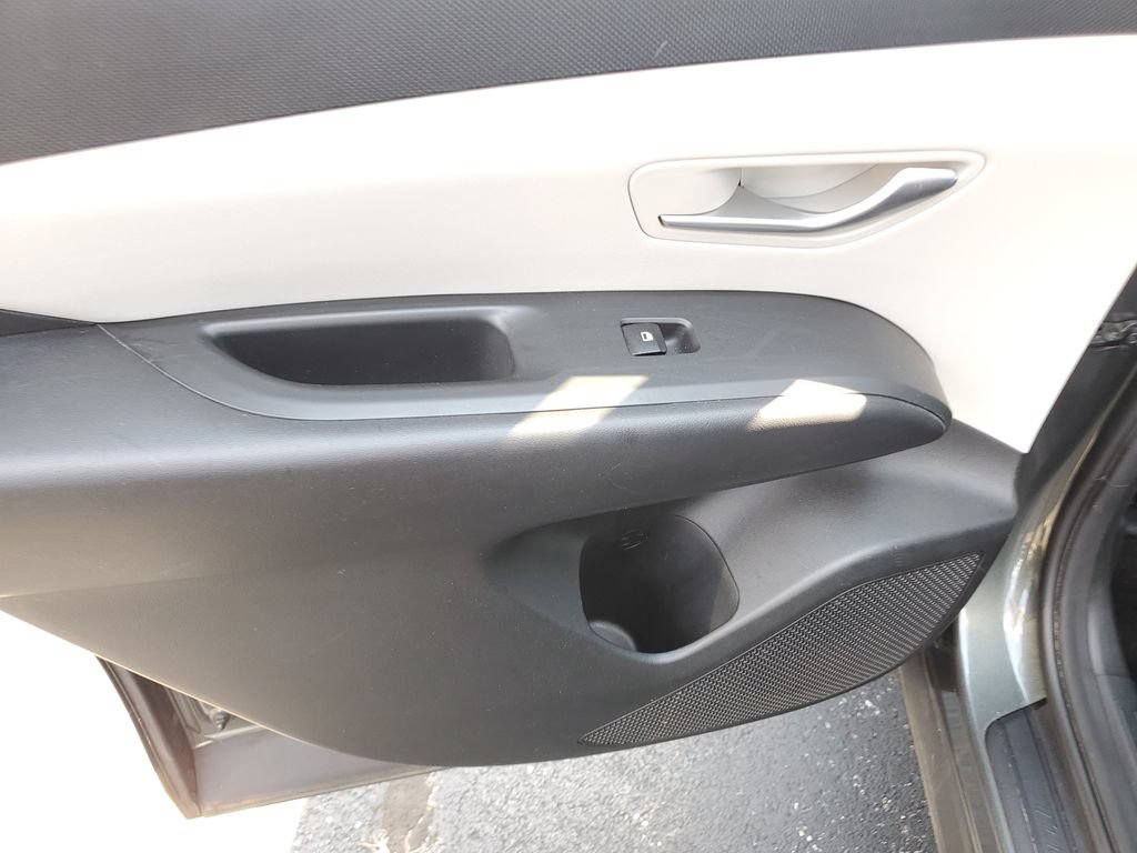 Used 2022 Hyundai Tucson Blue AWD/4WD image 16