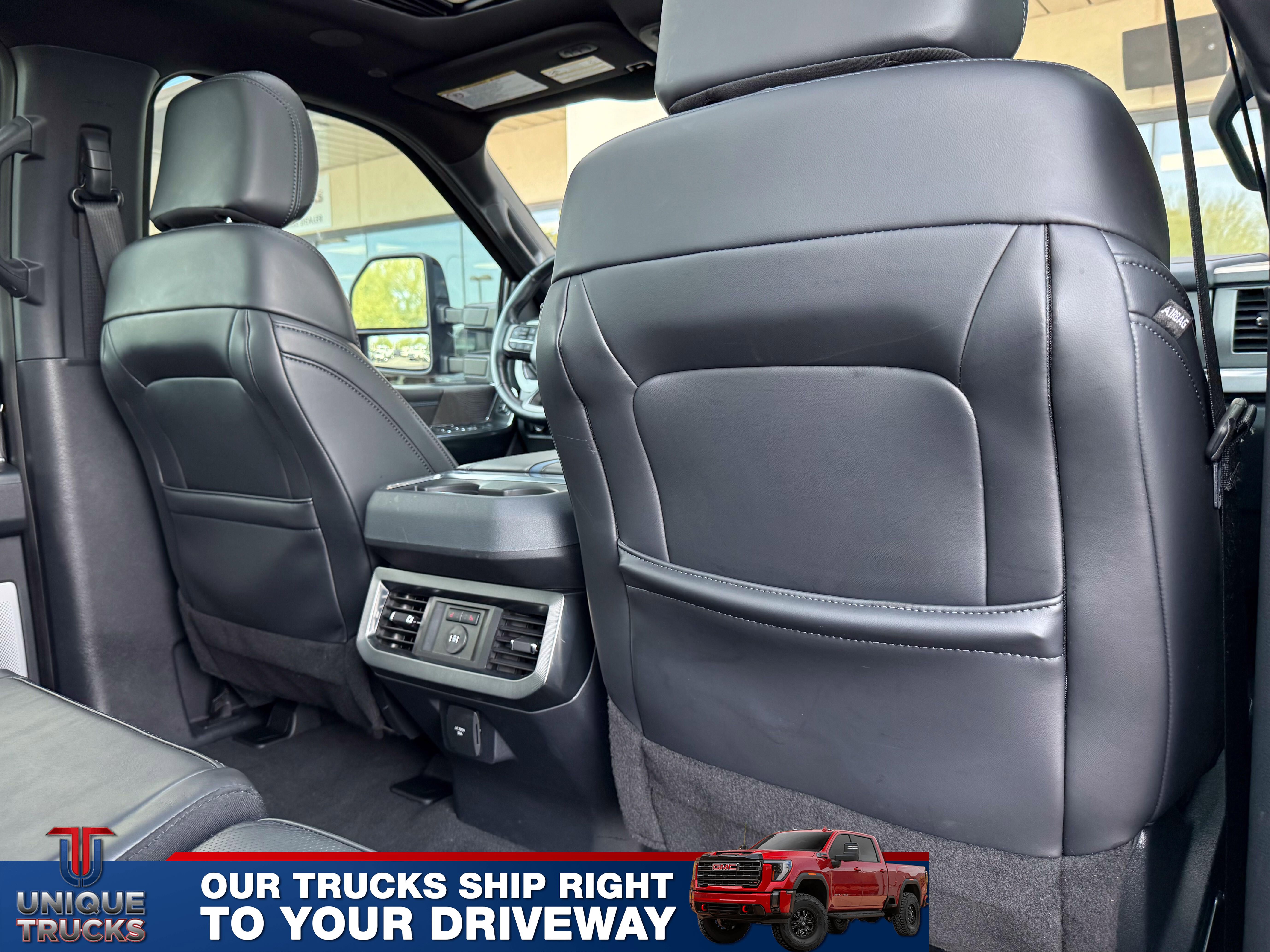 Used 2025 Ford F350 Platinum image 26