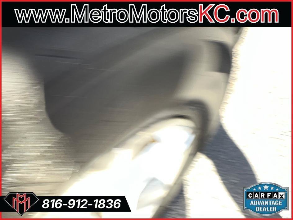 Used 2013 Chevrolet Traverse LT AWD/4WD image 17
