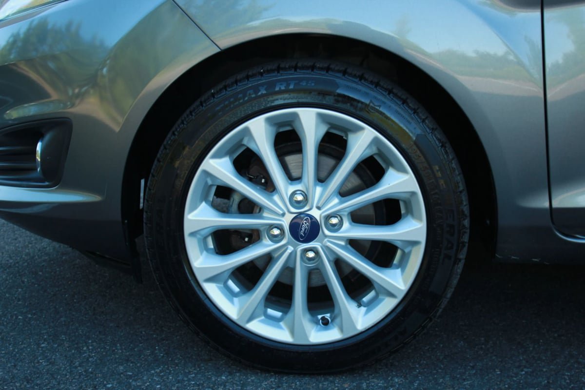 Used 2014 Ford Fiesta SE w/ Equipment Group 201A FWD image 26