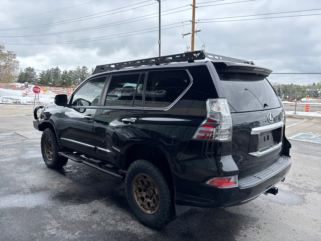 Used 2017 Lexus GX 460 Luxury AWD/4WD image 7