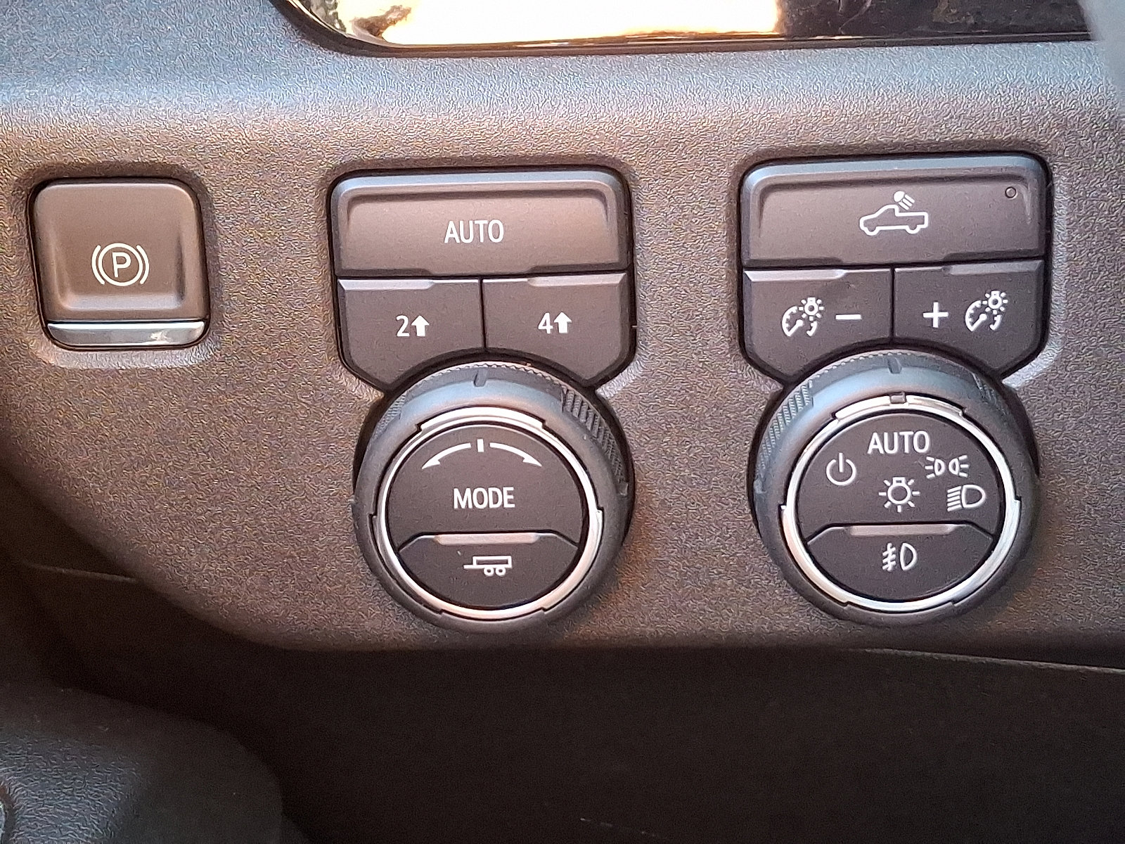 Used 2024 Chevrolet Silverado 1500 RST w/ LPO, Dark Essentials Package image 23