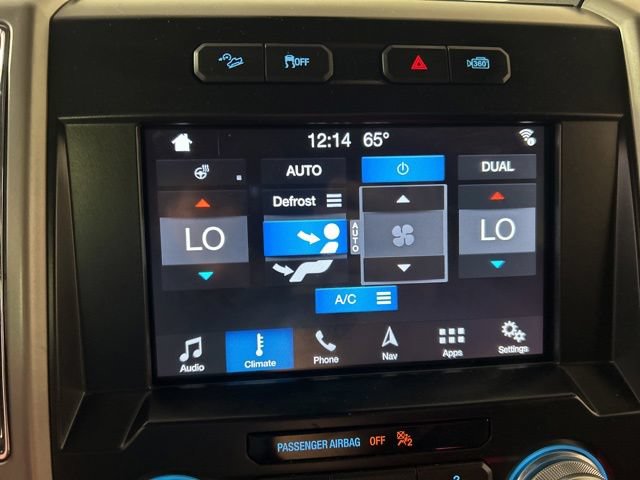 Used 2016 Ford F150 Lariat w/ Equipment Group 502A Luxury AWD/4WD image 23