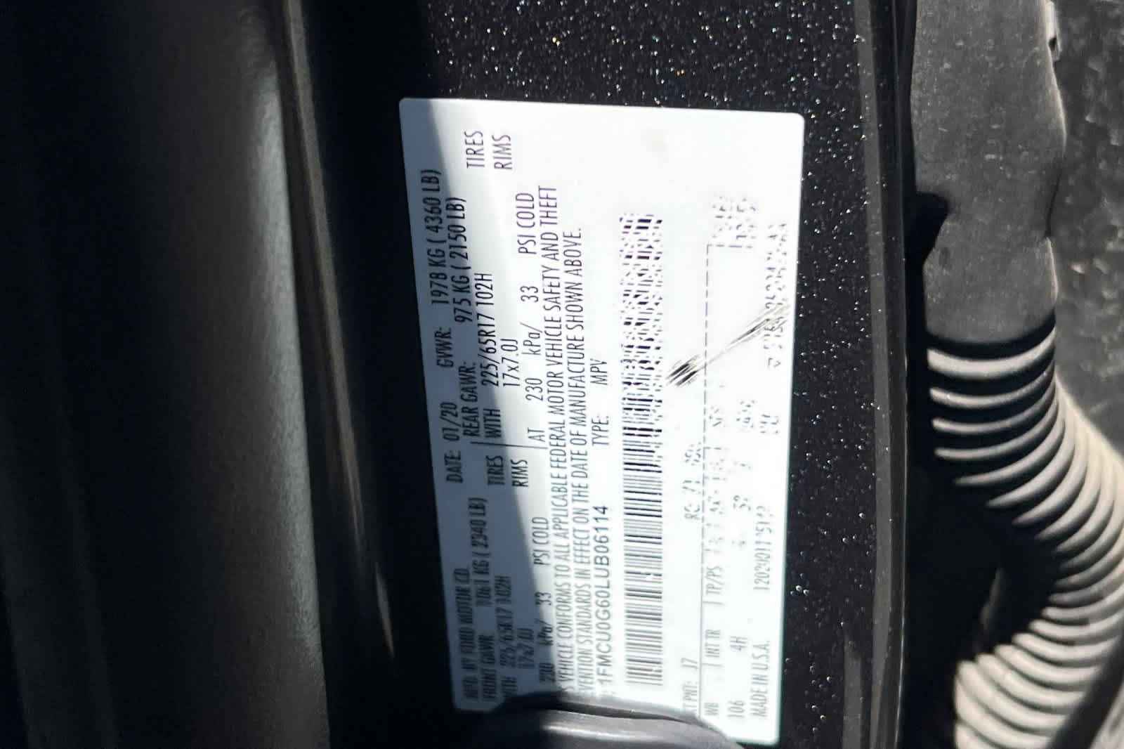 Used 2020 Ford Escape SE FWD image 34