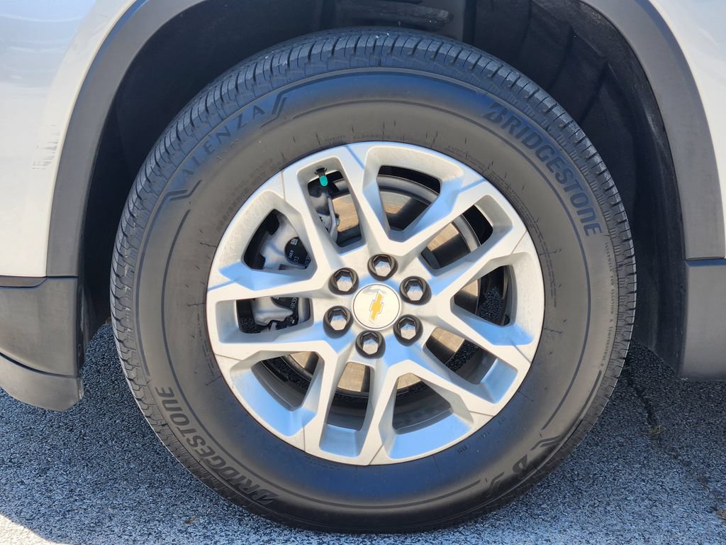 Certified 2021 Chevrolet Traverse LS FWD image 10