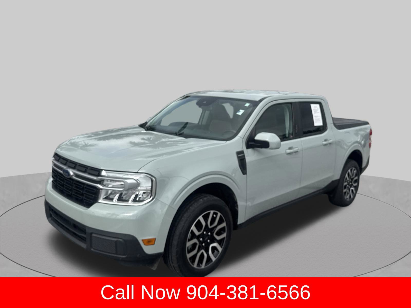 Used 2023 Ford Maverick Lariat FWD image 13