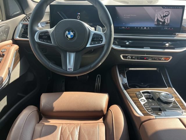 Used 2025 BMW X5 xDrive40i w/ Executive Package AWD/4WD image 13
