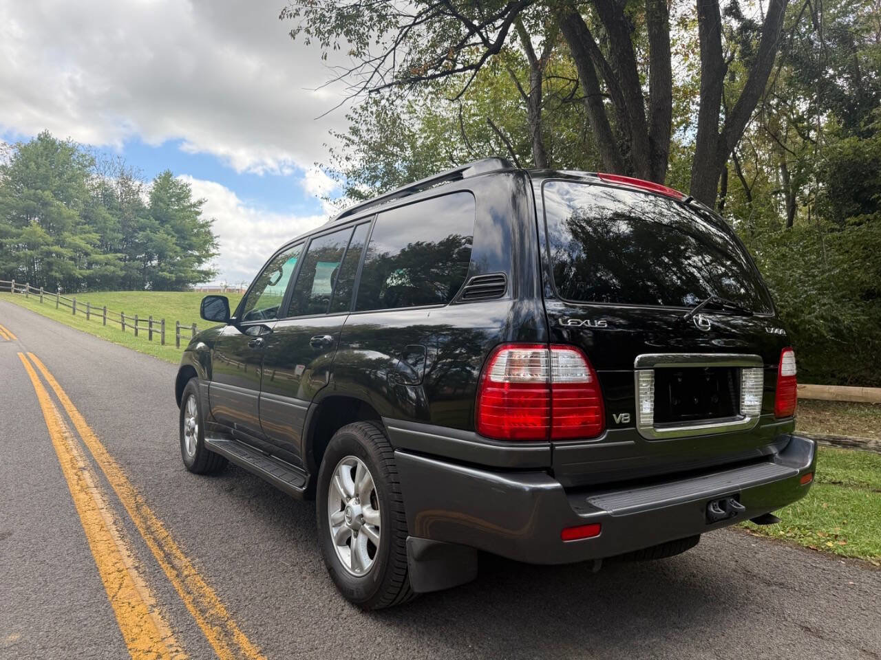 Used 2004 Lexus LX 470 4WD image 20