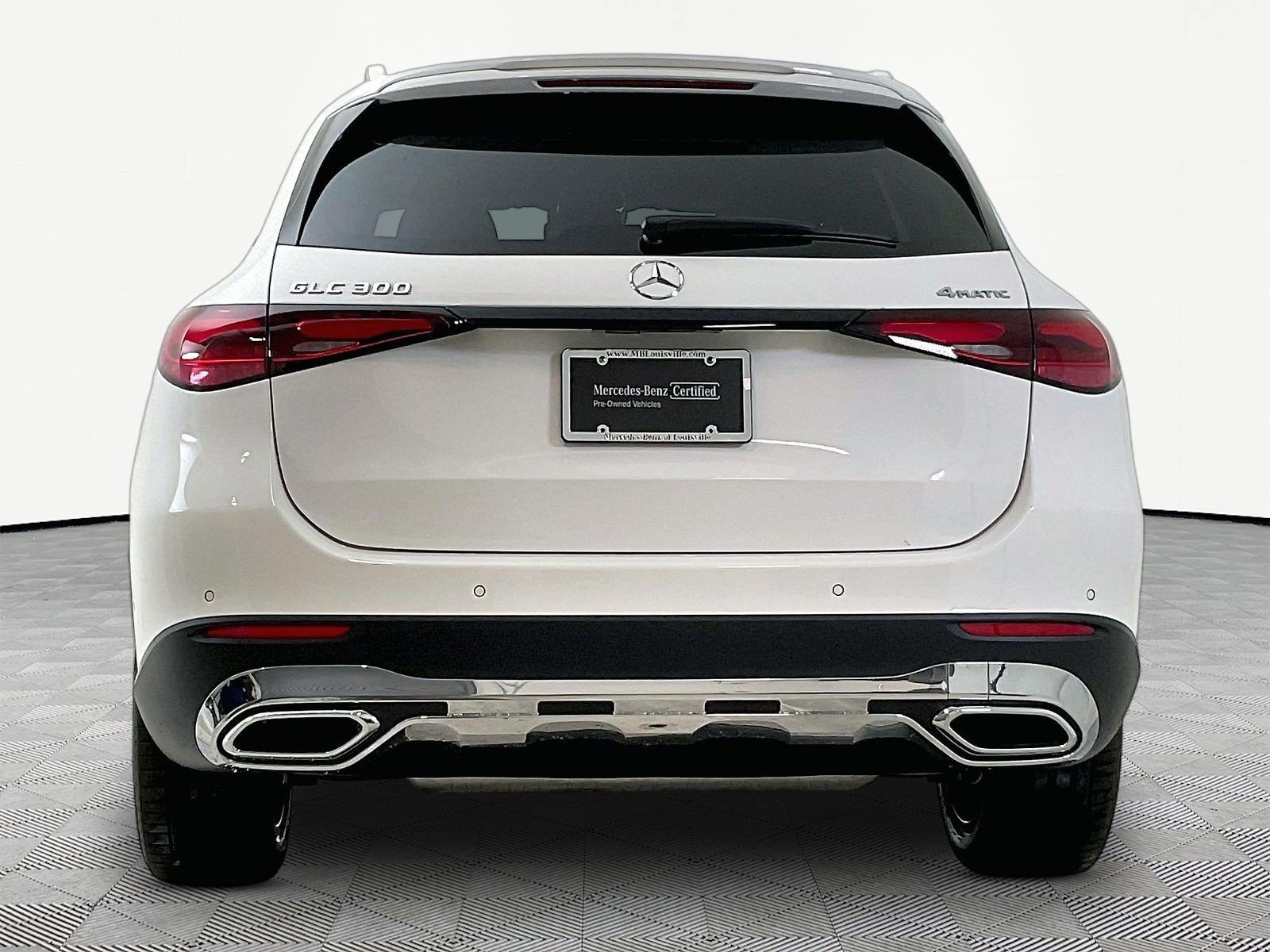 Used 2026 Mercedes-Benz GLC 300 4MATIC image 5