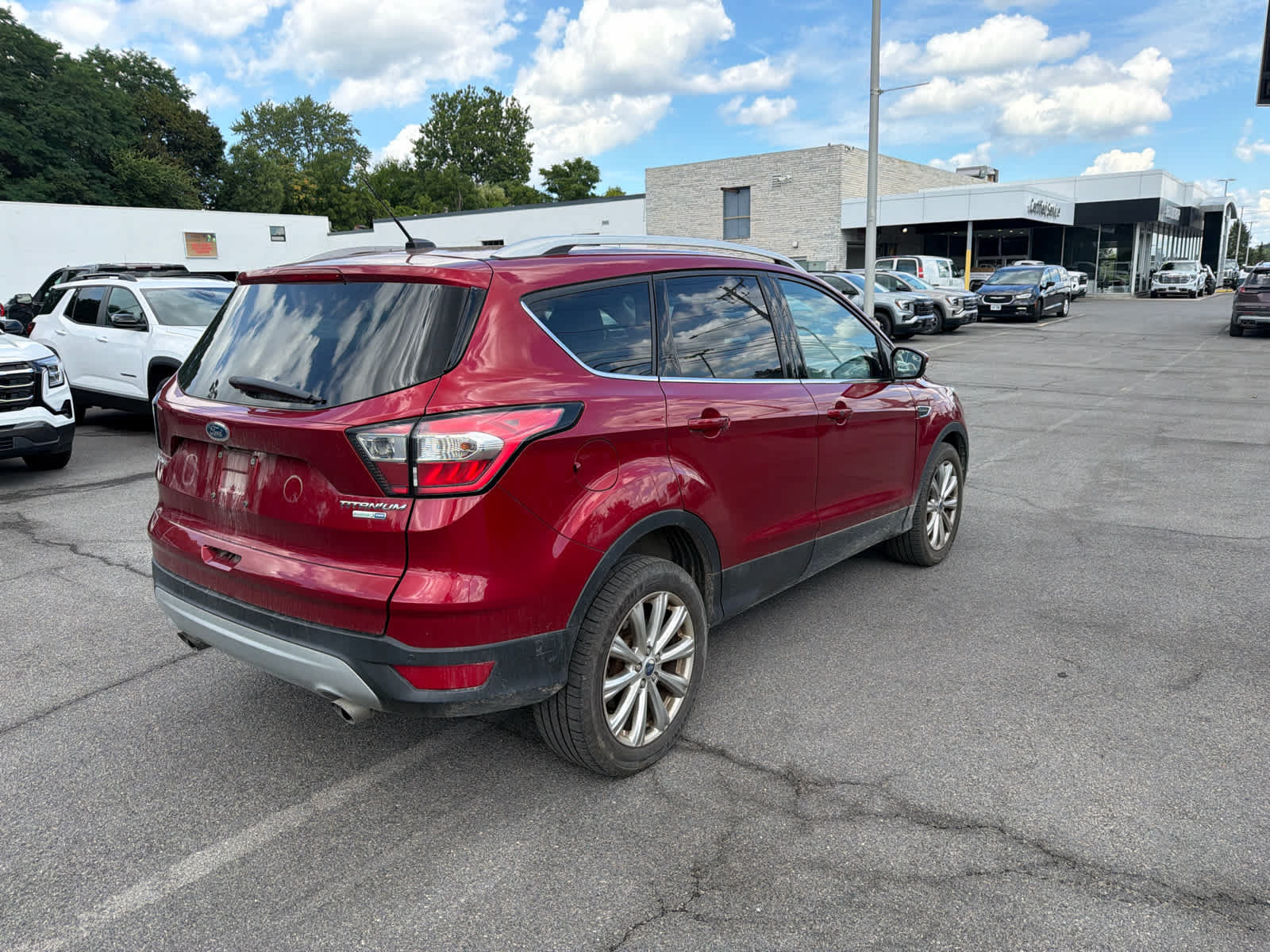 Used 2017 Ford Escape Titanium w/ Equipment Group 301A AWD/4WD image 44
