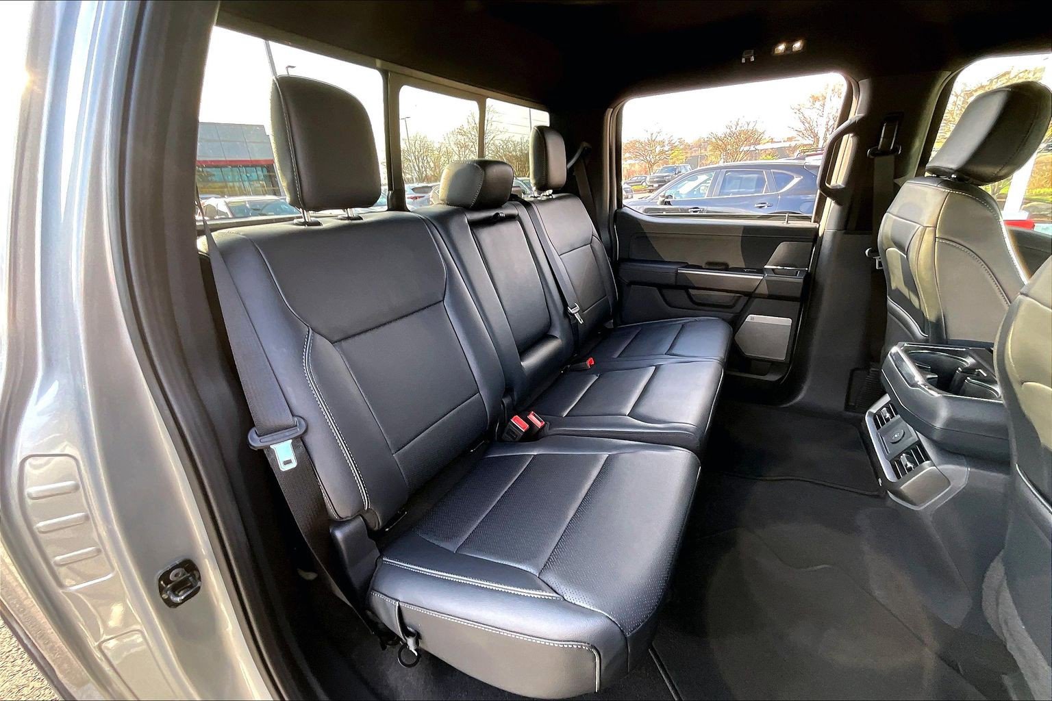 Used 2025 Ford F150 Lariat image 24