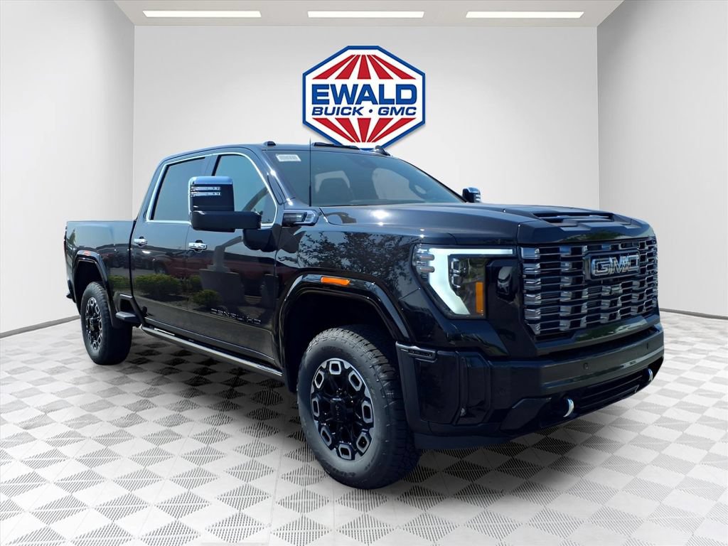 New 2026 GMC Sierra 2500 Denali Ultimate w/ LPO, Black Badging Package AWD/4WD image 2