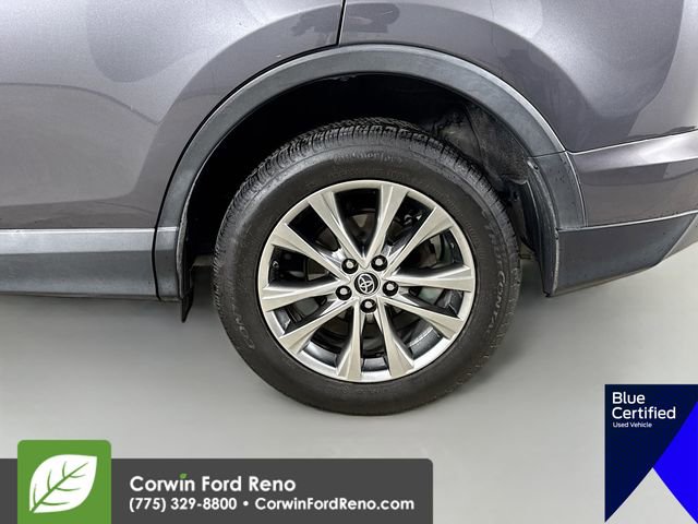 Used 2017 Toyota RAV4 Limited image 33