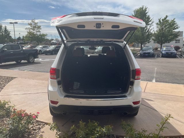Used 2013 Jeep Grand Cherokee Overland Summit AWD/4WD image 14