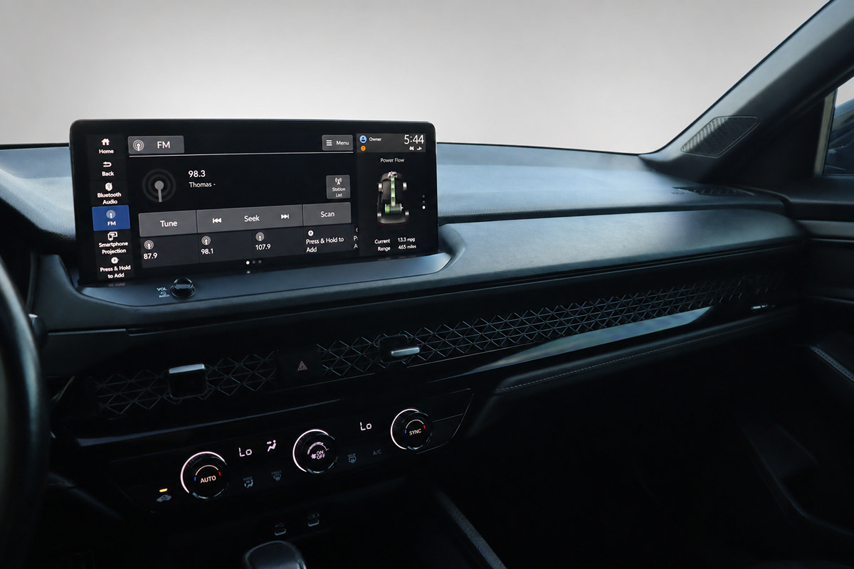 Used 2023 Honda Accord Sport image 28