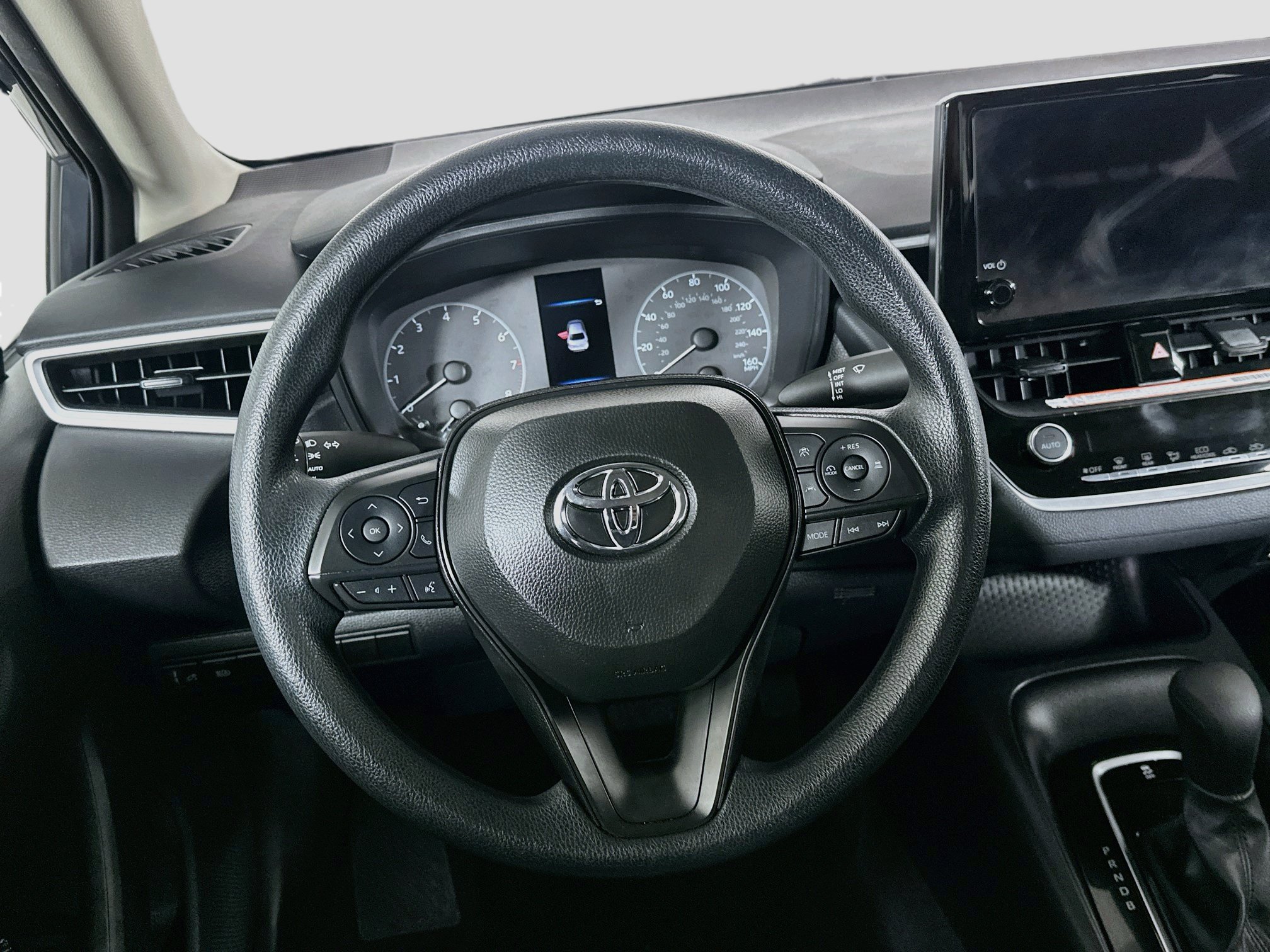 Used 2025 Toyota Corolla LE FWD image 17
