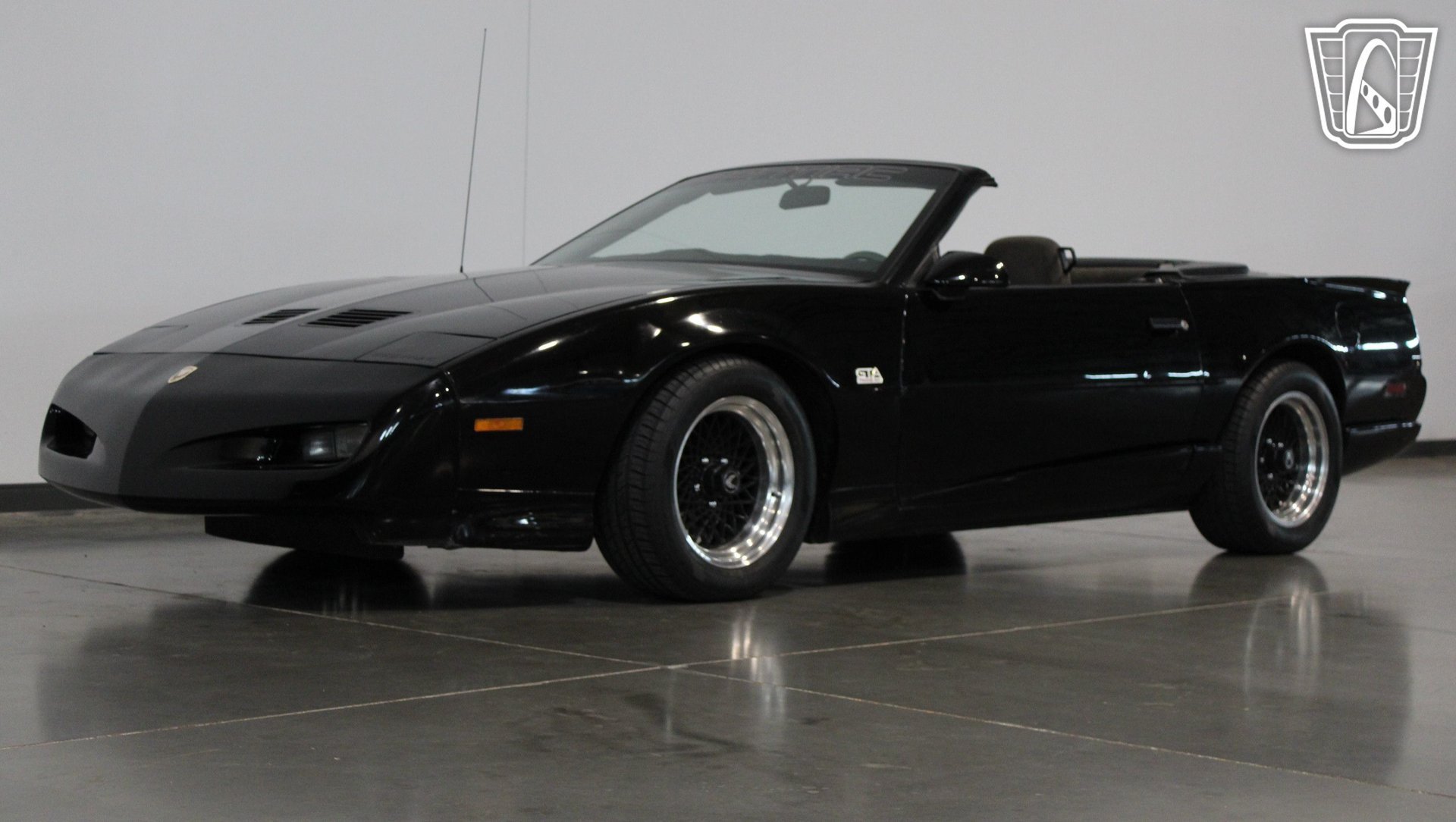 Used 1992 Pontiac Firebird Convertible RWD image 37
