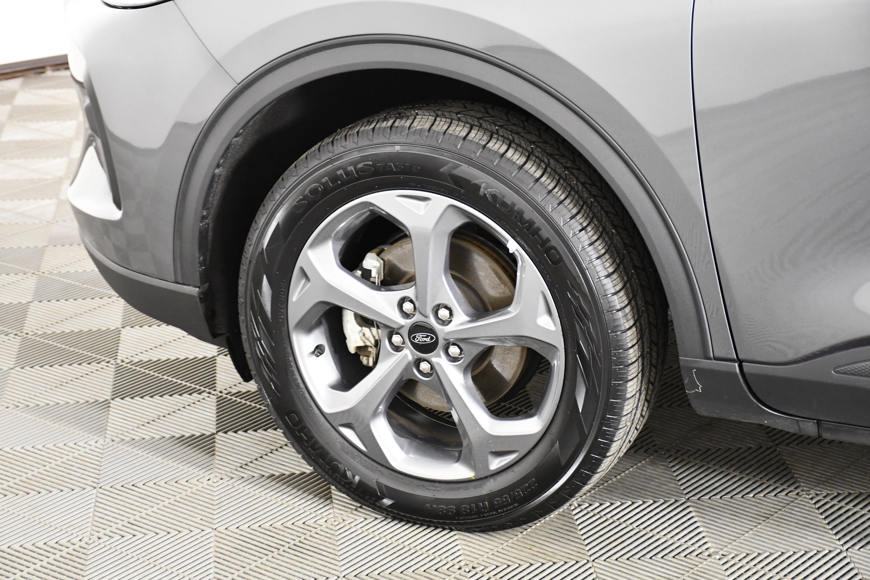 Used 2025 Ford Escape ST-Line image 50