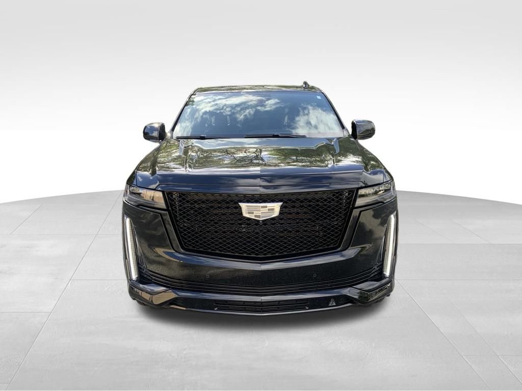 Used 2024 Cadillac Escalade Sport Platinum w/ LPO, ONYX Package image 2