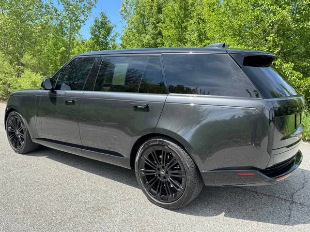 Used 2024 Land Rover Range Rover Long Wheelbase Autobiography AWD/4WD image 7