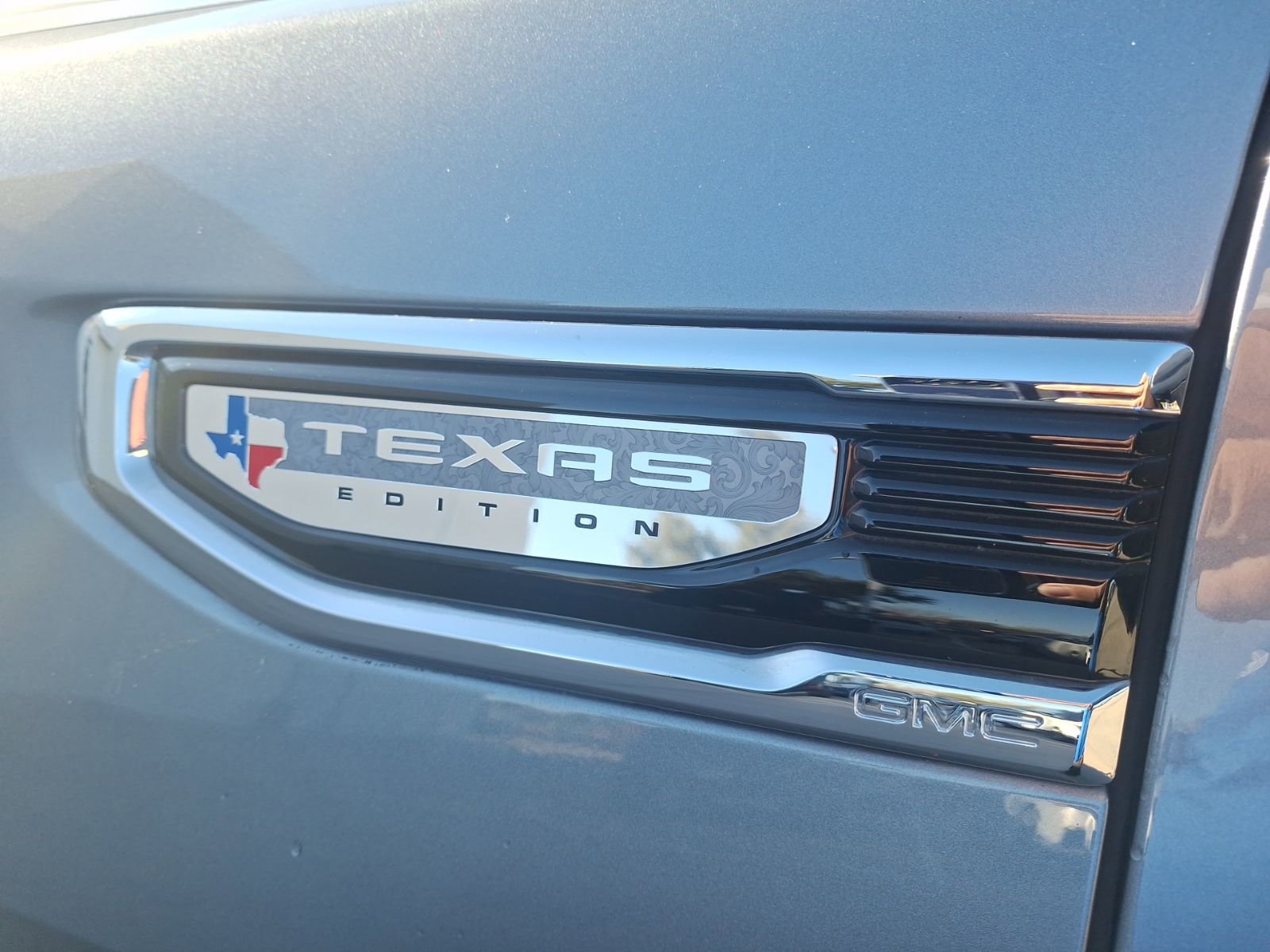 Used 2020 GMC Sierra 1500 SLT image 15