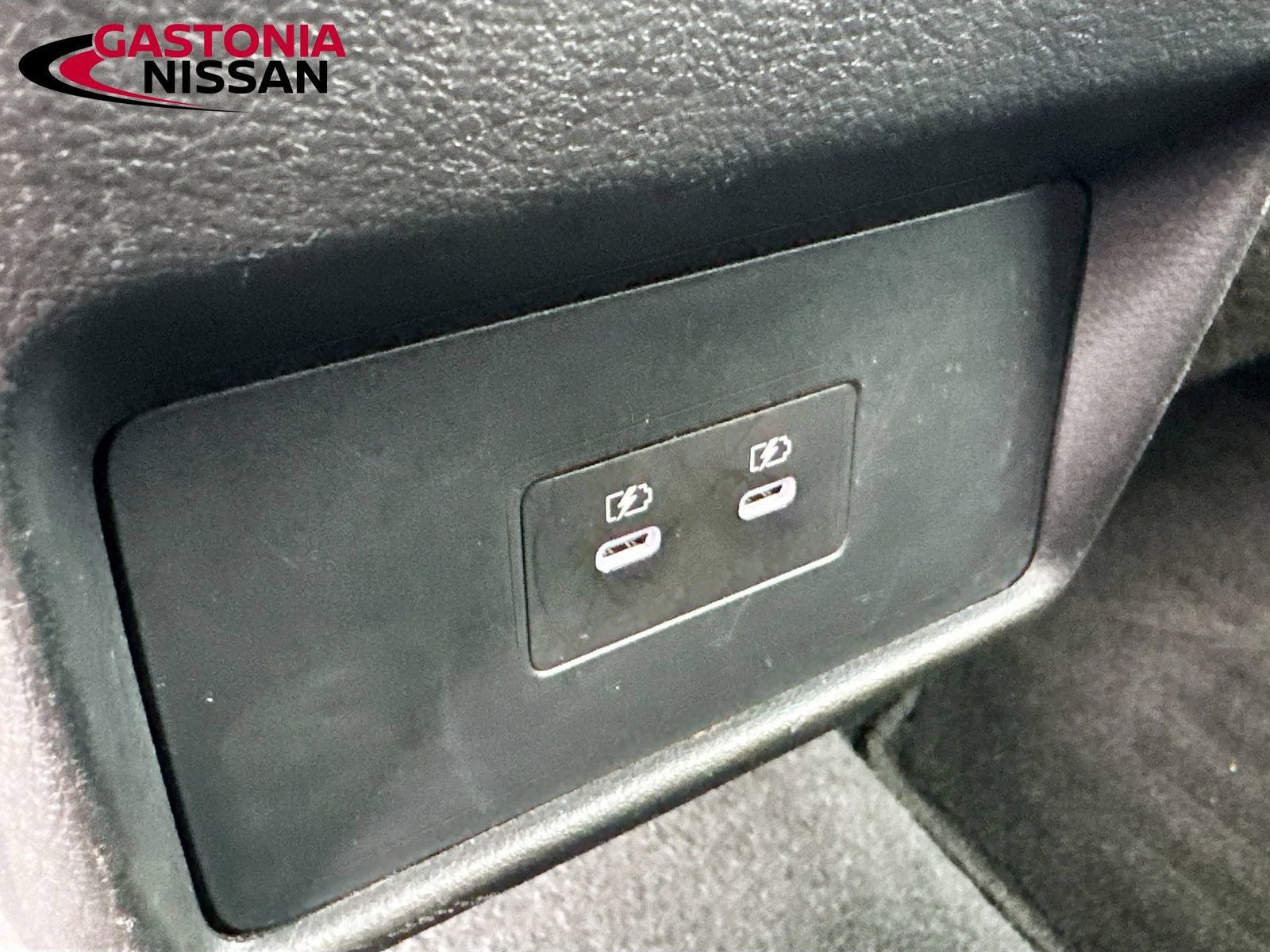 Used 2026 Nissan Rogue SV FWD image 32