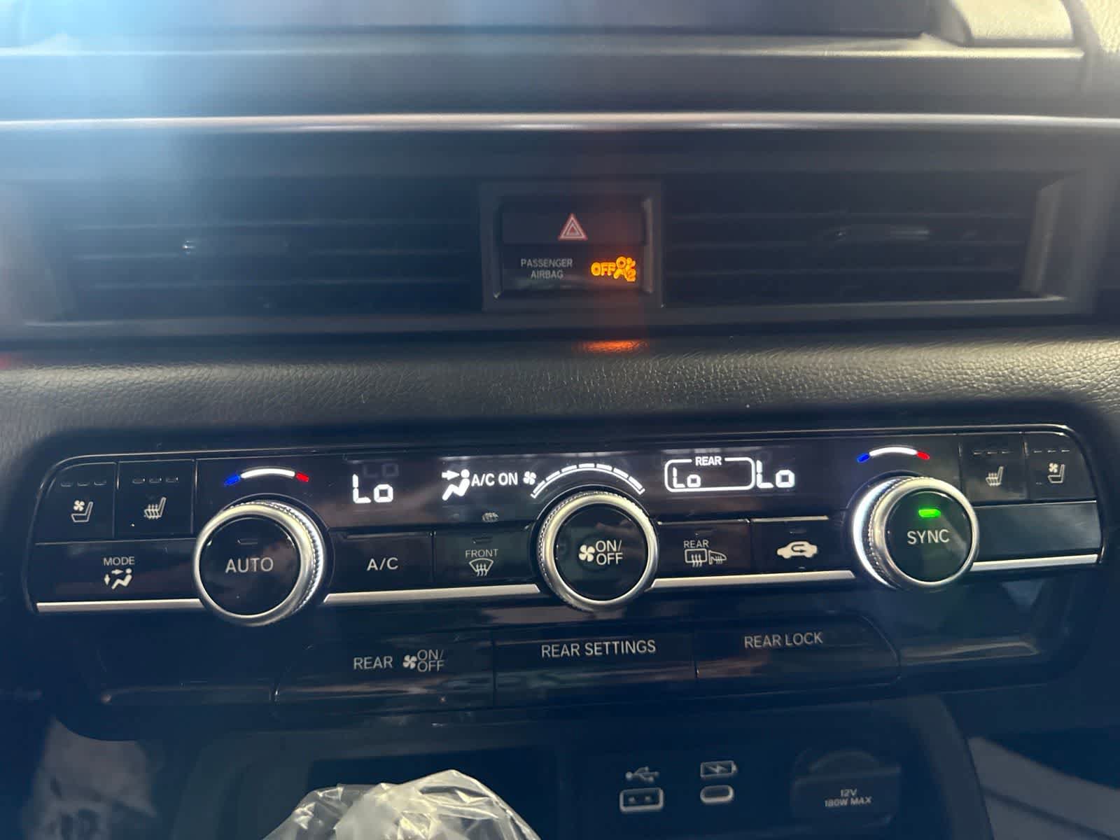 Used 2024 Honda Pilot Elite image 26