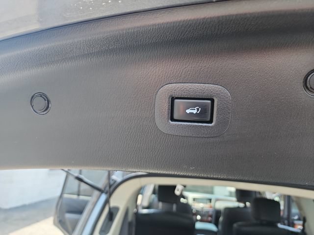 Used 2016 INFINITI QX80 Limited AWD/4WD image 17