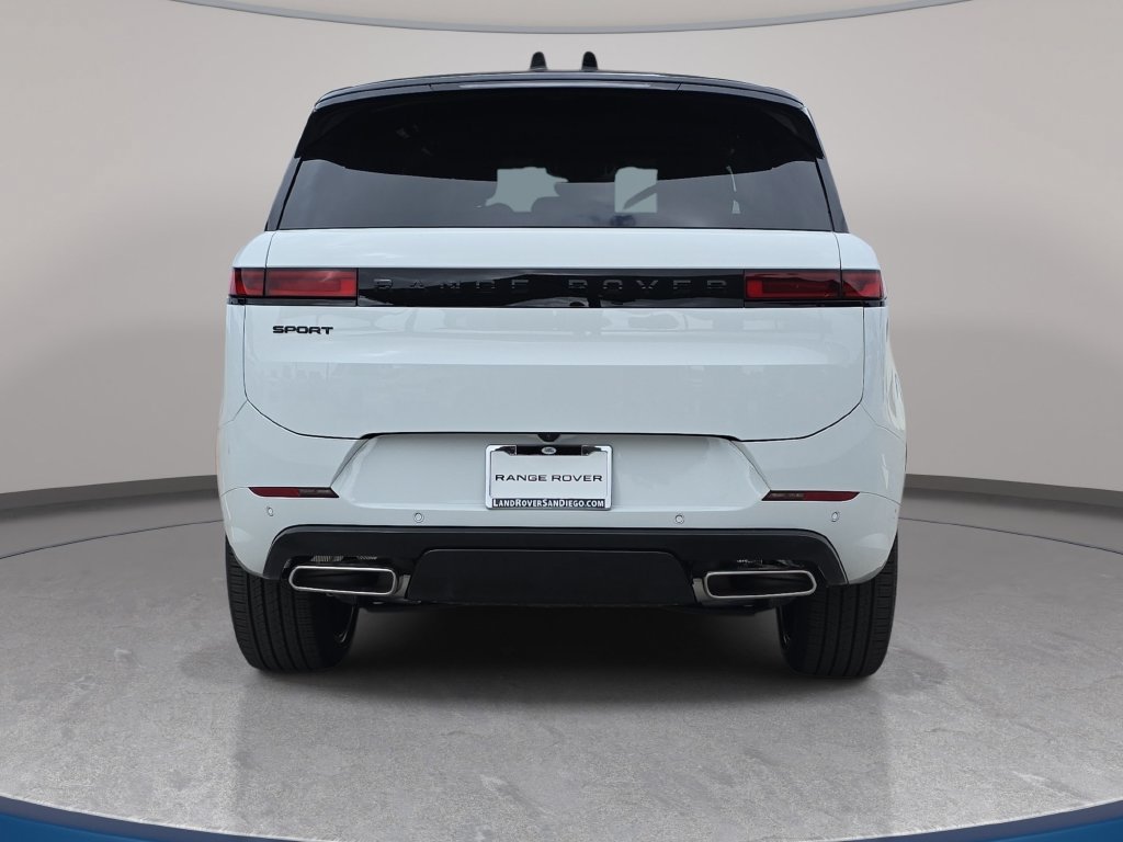 New 2027 Land Rover Range Rover Sport Dynamic SE AWD/4WD image 6