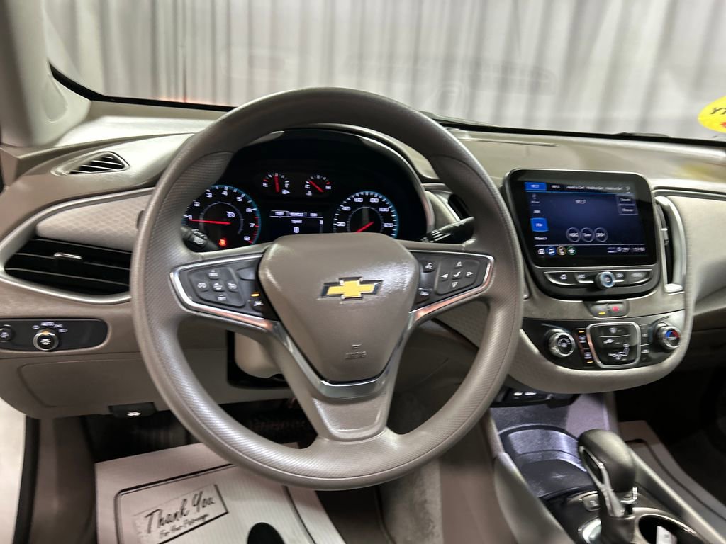 Used 2025 Chevrolet Malibu LS w/ Driver Confidence Package image 15