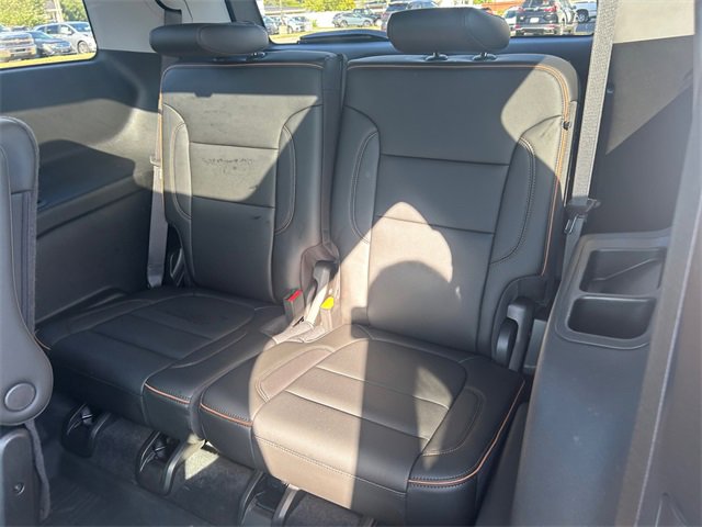 Used 2021 GMC Acadia AT4 w/ Technology Package image 16