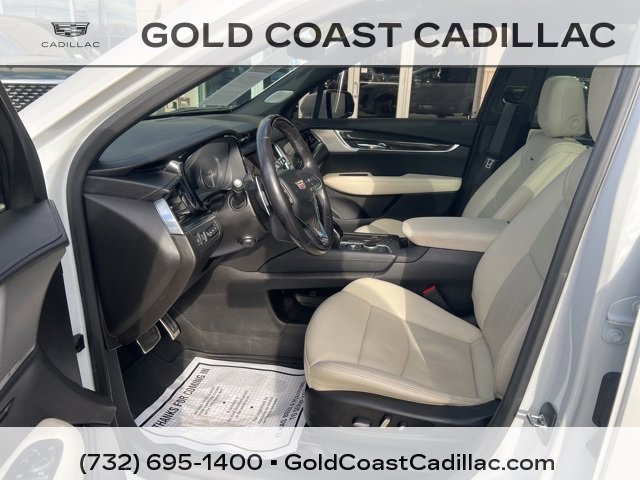 Used 2023 Cadillac XT6 Sport w/ Technology Package image 18