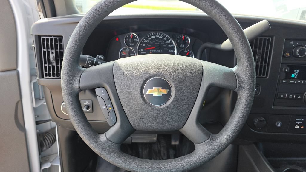 Used 2024 Chevrolet Express 2500 w/ Driver Convenience Package RWD image 14