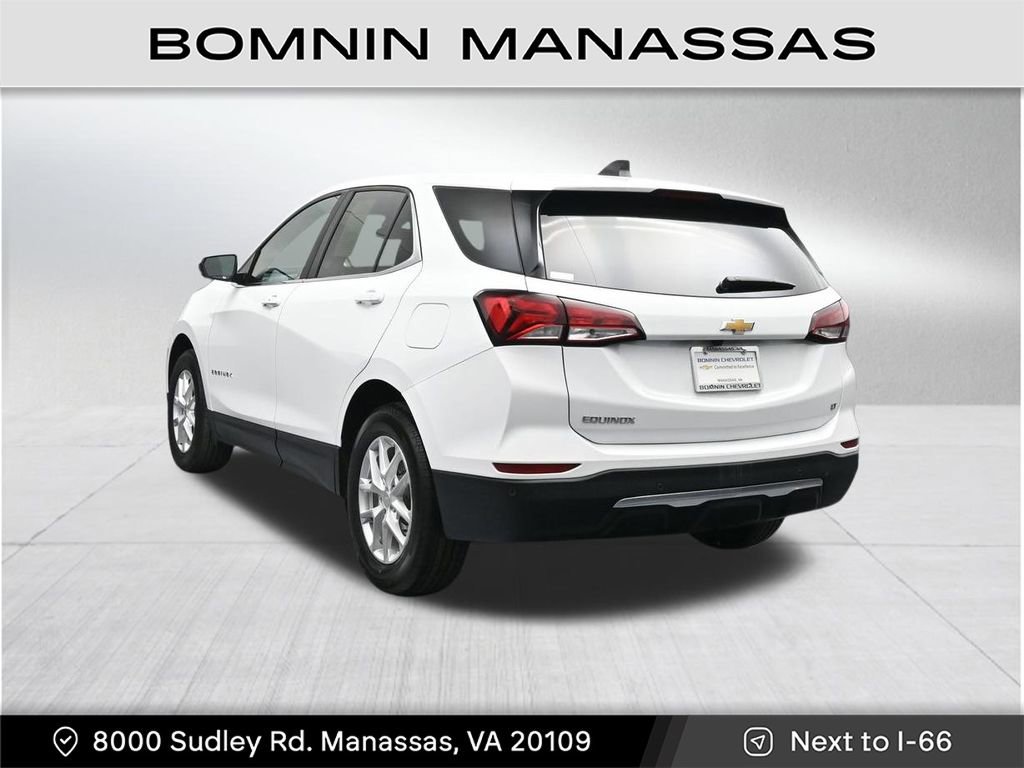 Used 2023 Chevrolet Equinox LT FWD image 3