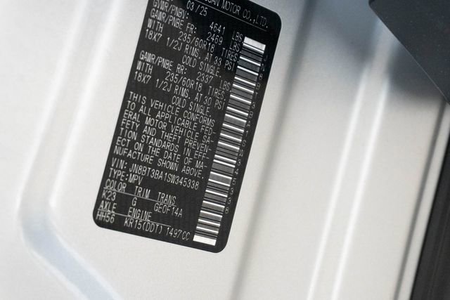 Used 2025 Nissan Rogue SV w/ SV Premium Package image 34