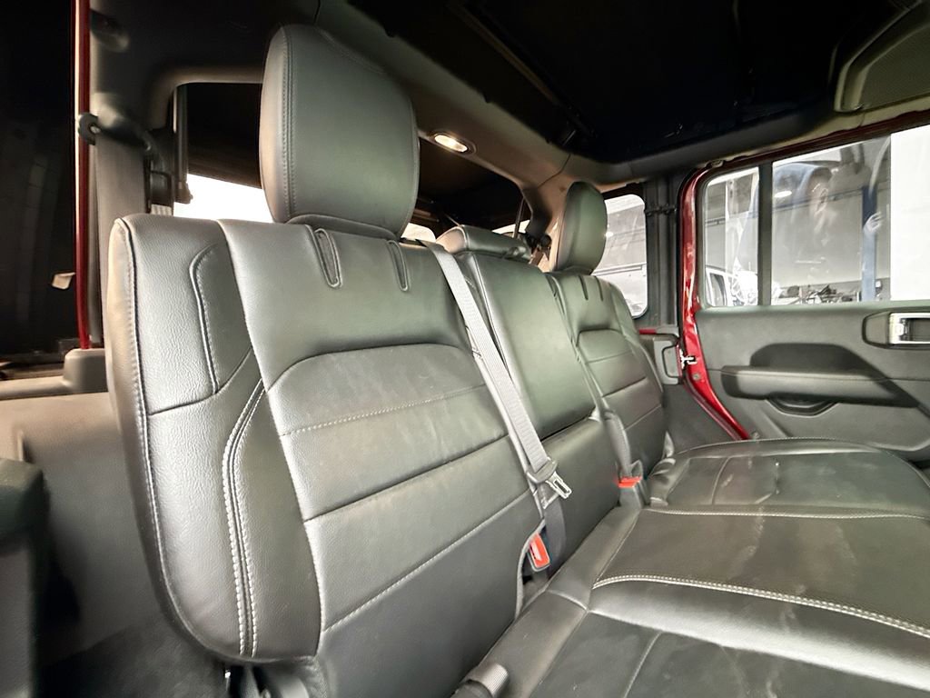 Used 2021 Jeep Wrangler Unlimited Sahara w/ Cold Weather Group image 30