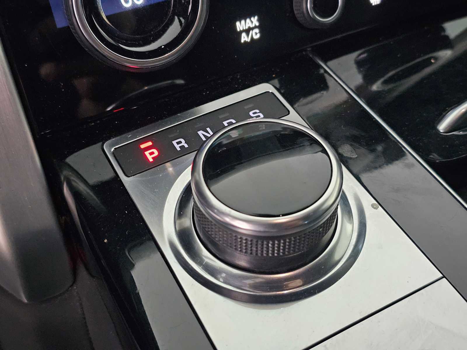 Used 2021 Land Rover Range Rover Long Wheelbase Autobiography image 31