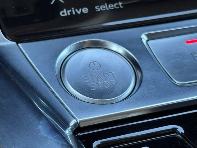 Used 2019 Audi e-tron Premium Plus image 23