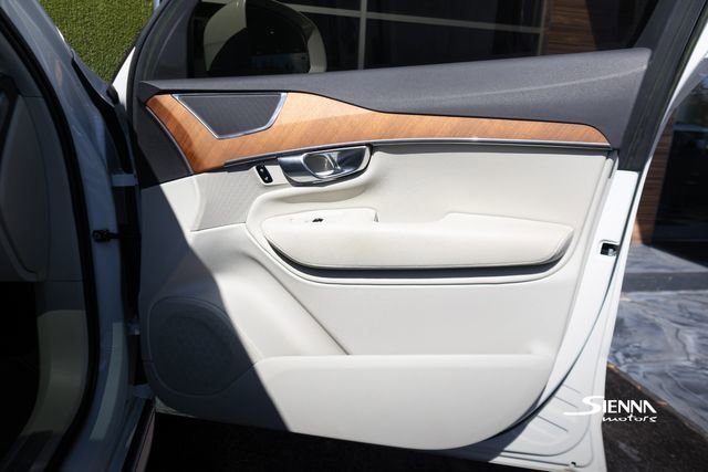 Used 2022 Volvo XC90 T8 Inscription Expression image 20
